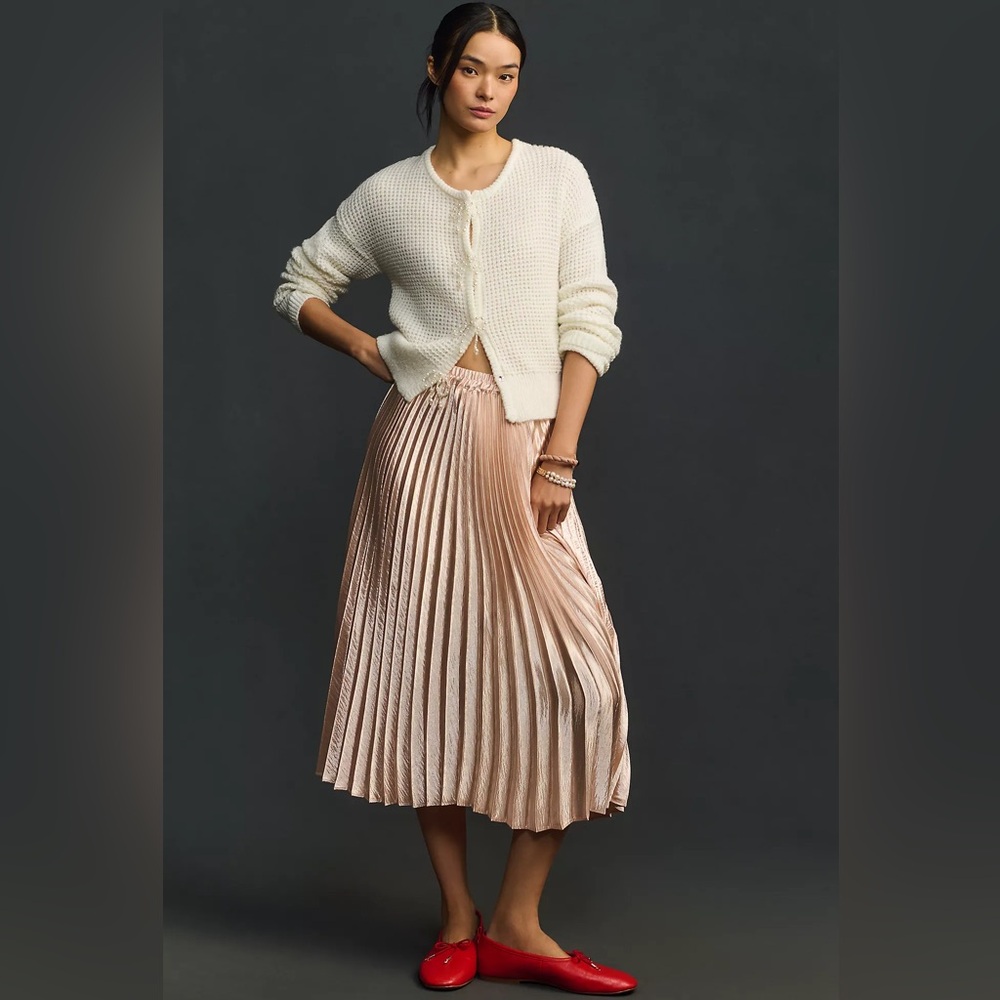 Caballero Mia Pleated Satin Midi Skirt in Champagne size Medium